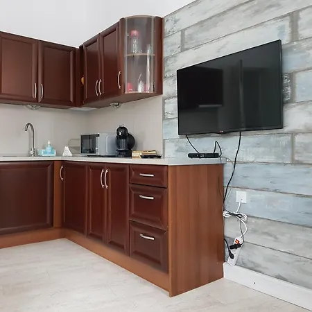 Apartment Moder And Old