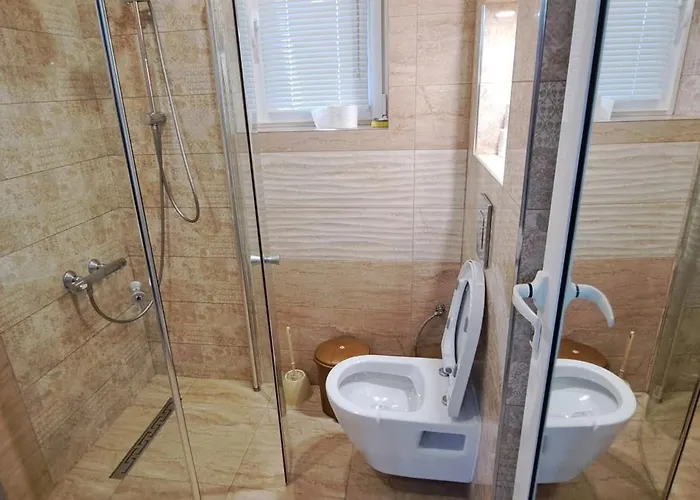 Lejlighed Moder And Old