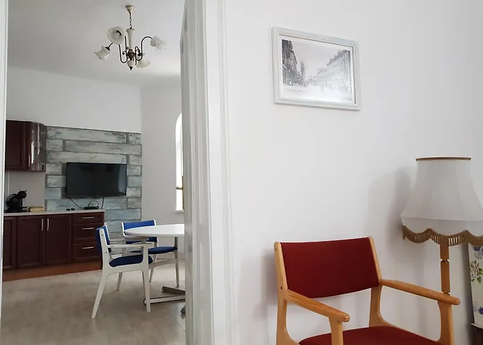 Moder And Old شقة