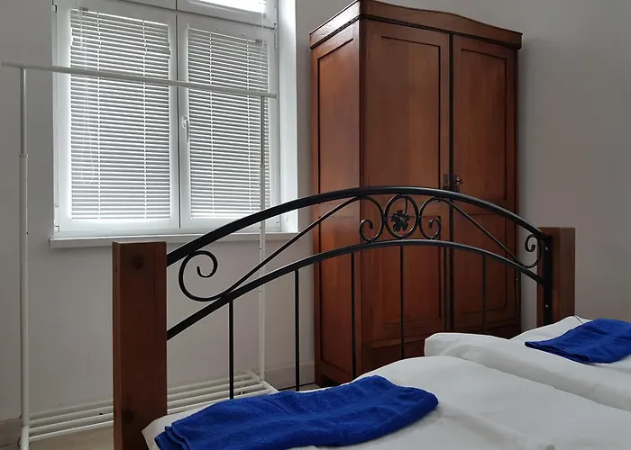 Moder And Old * صوفيا